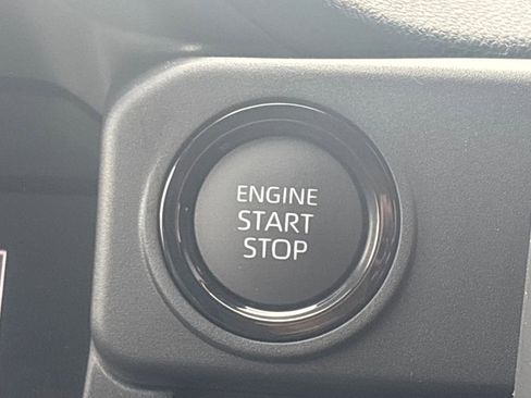 New 2026 Toyota Tacoma SR5 AWD/4WD image 17