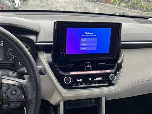Certified 2023 Toyota Corolla Cross L AWD/4WD image 22