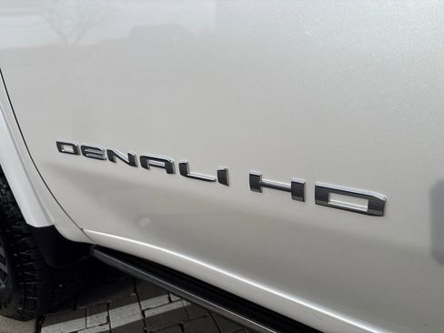 Certified 2025 GMC Sierra 2500 Denali Ultimate image 14