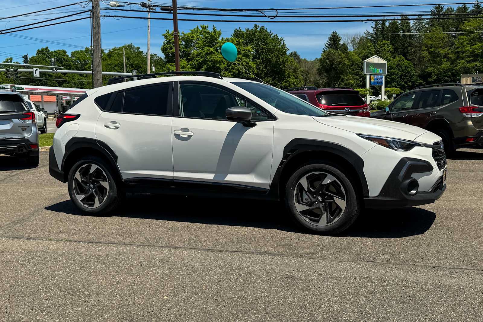 New 2026 Subaru Crosstrek 2.5i Limited w/ Crosstrek Mirror Package AWD/4WD image 2