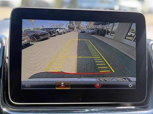 Used 2019 Mercedes-Benz GLE 400 4MATIC image 29