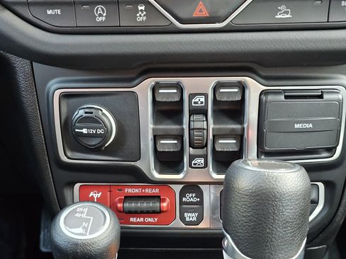 New 2026 Jeep Gladiator Rubicon image 15