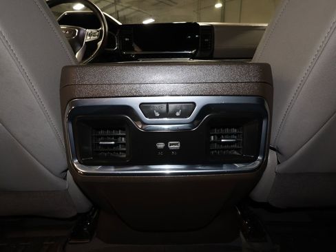 Certified 2023 GMC Sierra 1500 SLT w/ SLT Premium Plus Package image 30