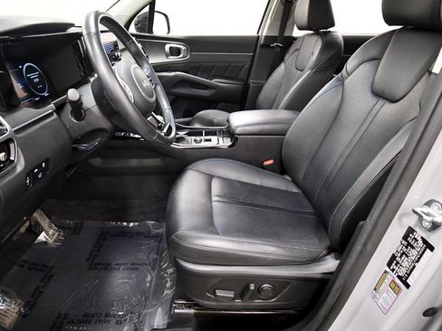 Certified 2023 Kia Sorento SX AWD/4WD image 14