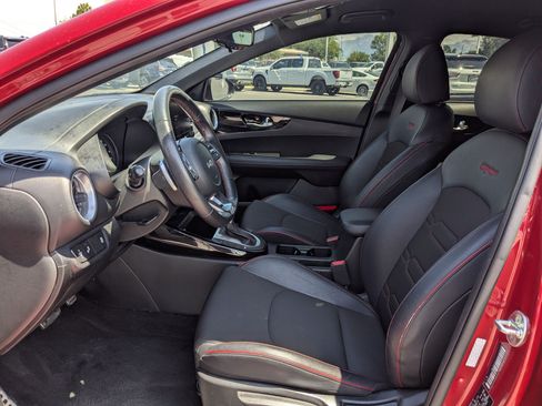 Used 2023 Kia Forte GT FWD image 17