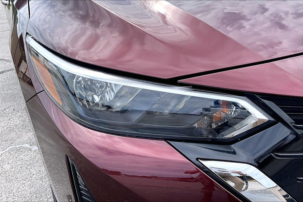 Used 2024 Nissan Sentra SV w/ All-Weather Package FWD image 30
