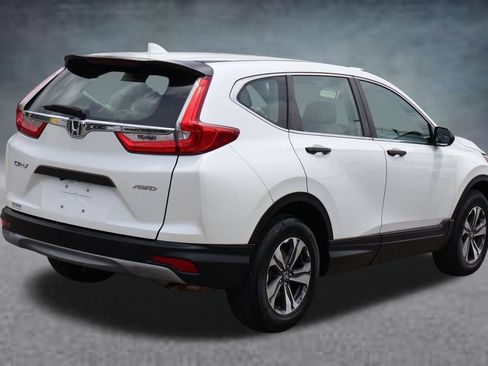 Used 2018 Honda CR-V LX image 3