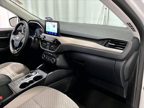 Used 2022 Ford Escape SE w/ Convenience Package image 28