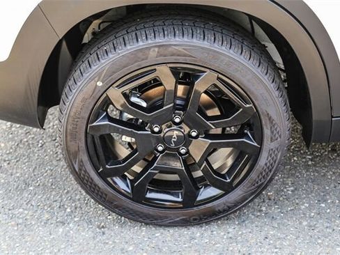 New 2025 Kia Seltos X-Line image 11