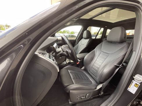 Used 2024 BMW X3 sDrive30i w/ Premium Package RWD image 11
