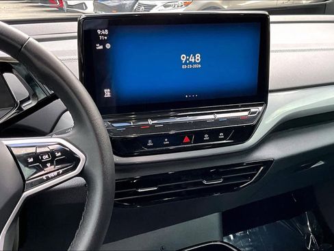 Used 2023 Volkswagen ID.4 S image 6