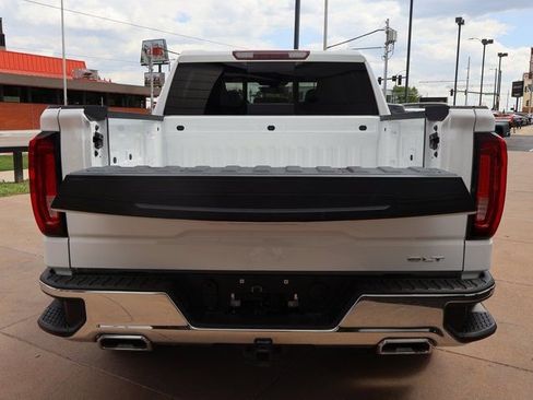 Certified 2021 GMC Sierra 1500 SLT w/ SLT Premium Package AWD/4WD image 18