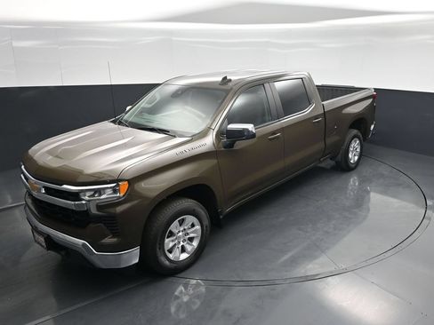 Used 2023 Chevrolet Silverado 1500 LT RWD image 34