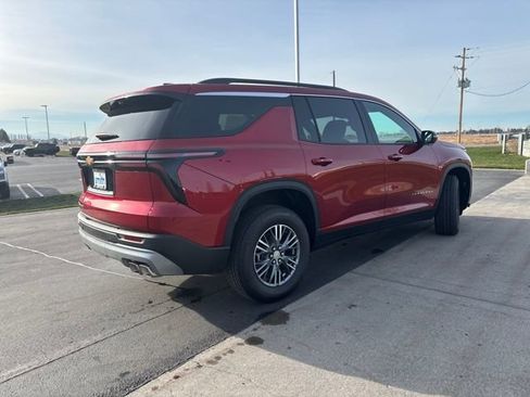 New 2026 Chevrolet Traverse LT w/ Driver Confidence Package image 3