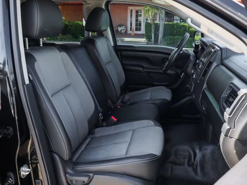 Used 2021 Nissan Titan S w/ HD Front GAWR Package AWD/4WD image 39