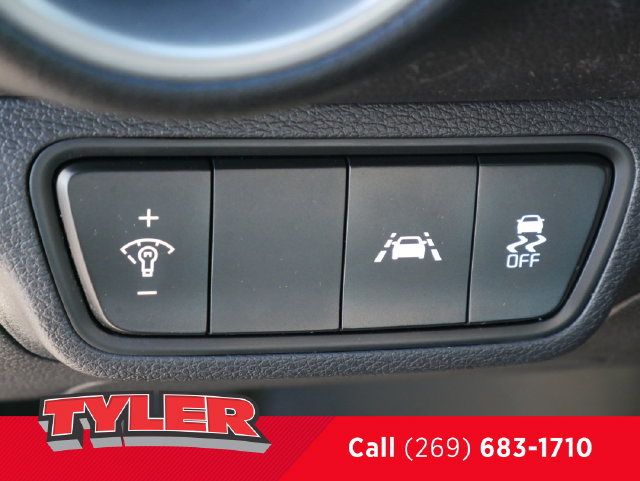 Used 2021 Kia Forte LXS FWD image 20
