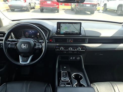 Certified 2024 Honda Pilot Elite image 18