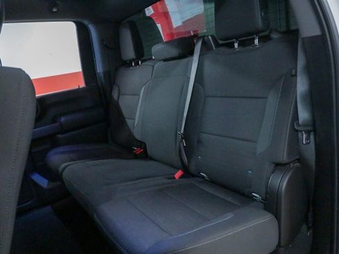 Used 2024 Chevrolet Silverado 2500 Custom w/ Custom Value Package image 17