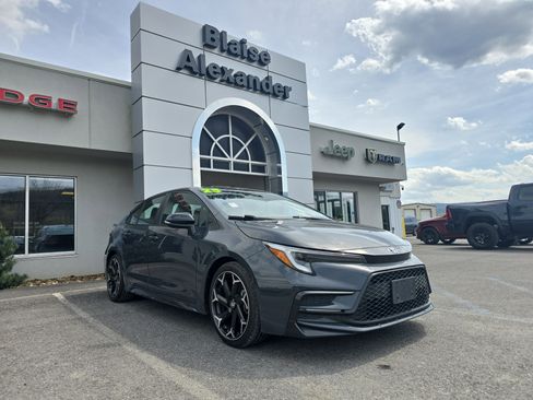 Used 2025 Toyota Corolla FX w/ Convenience Package FWD image 1