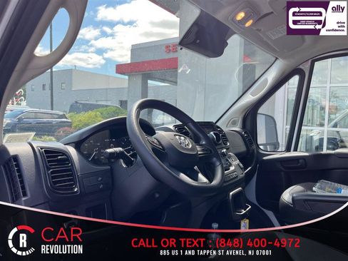 Used 2023 RAM ProMaster 2500 FWD image 13