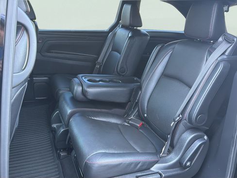 Used 2023 Honda Odyssey Sport image 24