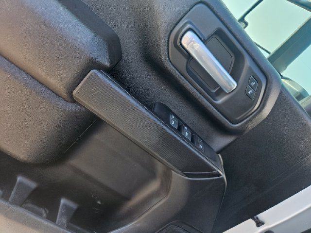 Used 2022 Chevrolet Silverado 2500 W/T w/ Safety Confidence Package RWD image 11