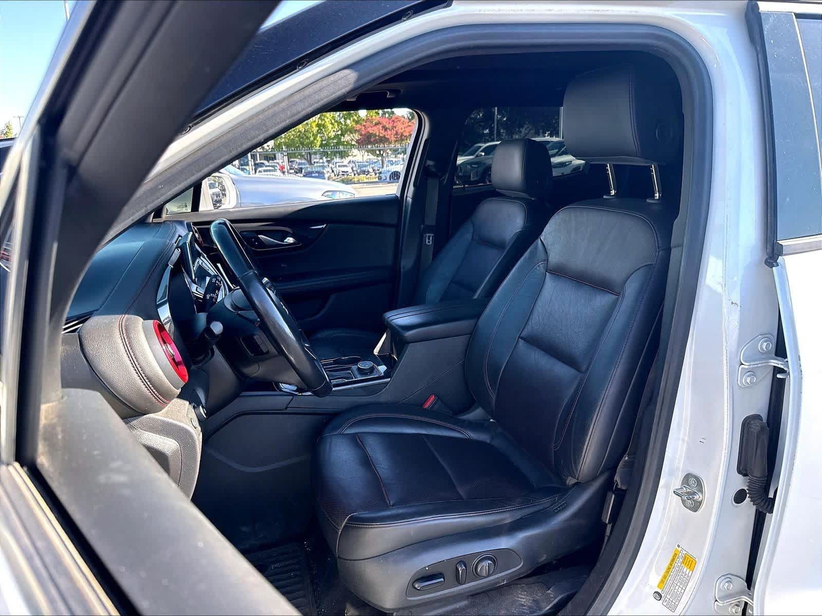 Used 2020 Chevrolet Blazer RS FWD image 19