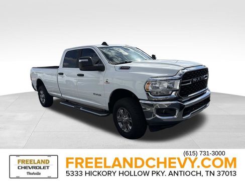 Used 2024 RAM 3500 Big Horn AWD/4WD image 1