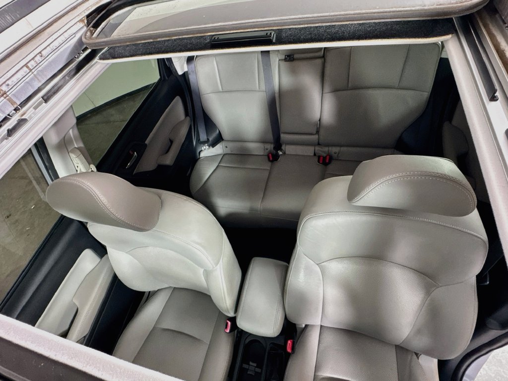 Used 2015 Subaru Forester 2.5i Touring w/ Eyesight & Navigation System AWD/4WD image 26