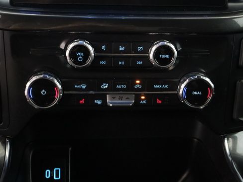 Used 2022 Ford F150 XLT w/ Equipment Group 302A High image 21