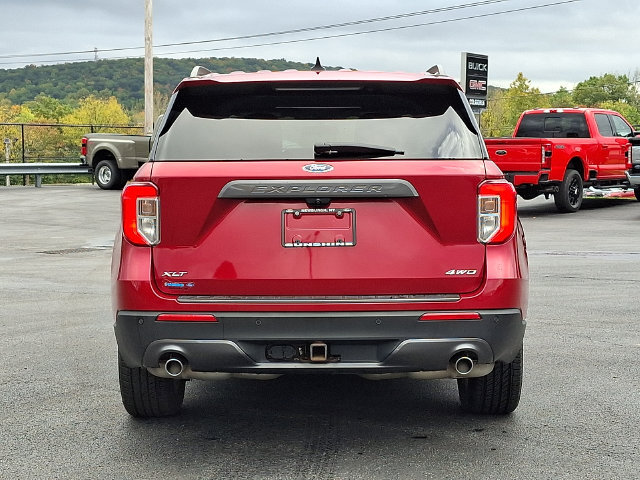 Used 2022 Ford Explorer XLT w/ Equipment Group 202A AWD/4WD image 5