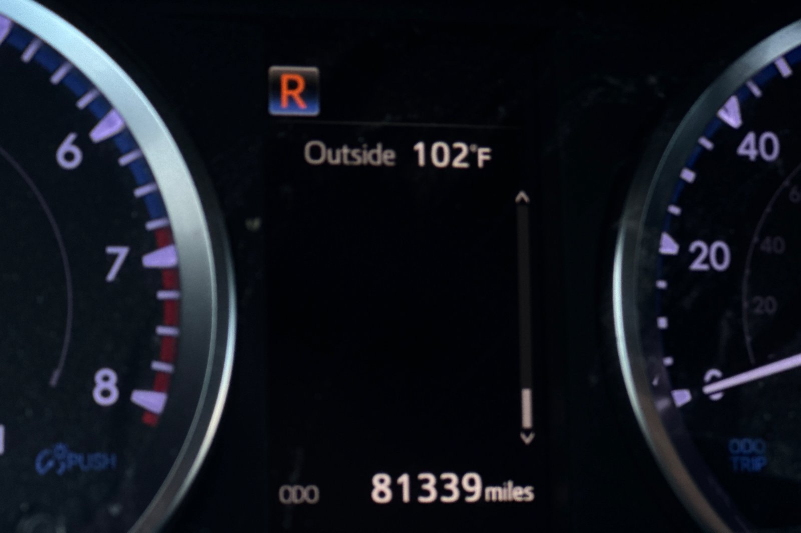 Used 2019 Toyota Highlander LE FWD image 11