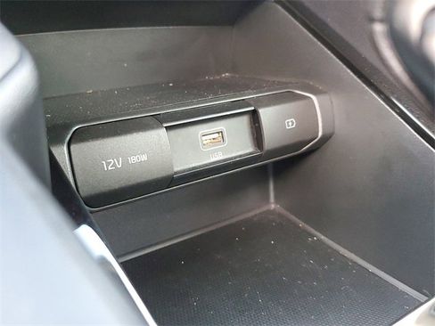 Certified 2022 Kia Telluride LX image 29