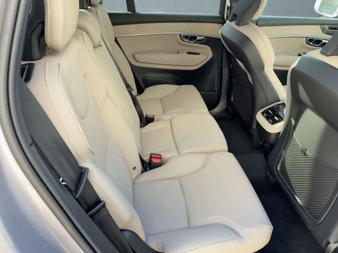 New 2026 Volvo XC90 B6 Plus w/ Protection Package Premier image 29