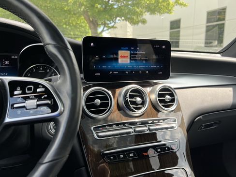 Certified 2020 Mercedes-Benz GLC 300 4MATIC image 18