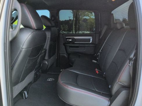 Used 2022 RAM 1500 Warlock AWD/4WD image 17