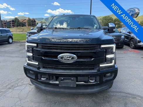 Used 2017 Ford F350 Lariat w/ Lariat Ultimate Package AWD/4WD image 2