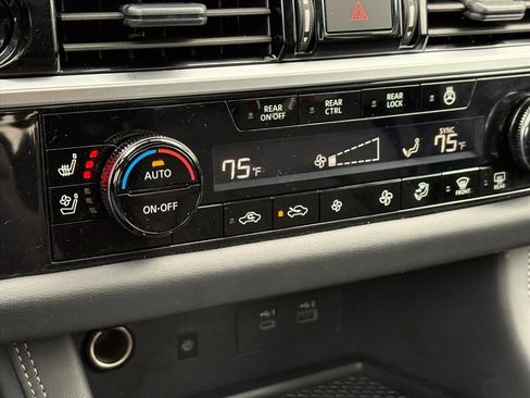 Certified 2025 Nissan Pathfinder Platinum w/ Cargo Package image 16