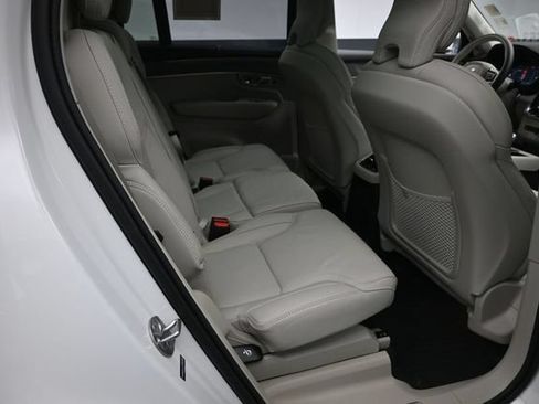 Used 2026 Volvo XC90 T8 Ultra w/ Protection Package Premier AWD/4WD image 28