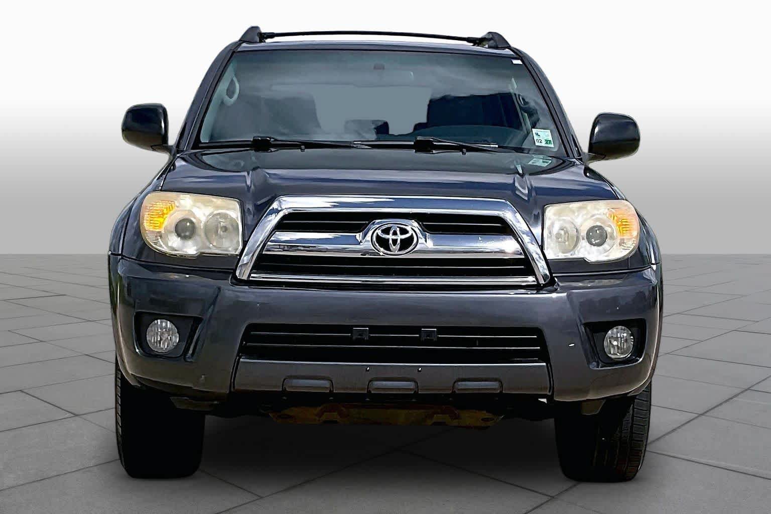 Used 2008 Toyota 4Runner SR5 RWD image 3
