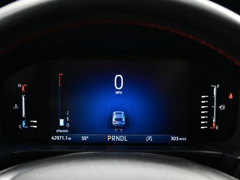 Used 2023 Ford Escape ST-Line image 25