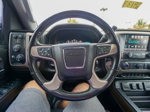 Used 2018 GMC Sierra 3500 Denali w/ Duramax Plus Package image 22