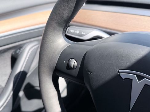 Used 2023 Tesla Model 3 Standard Range RWD image 48