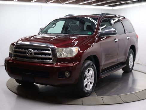 Used 2008 Toyota Sequoia Limited image 2