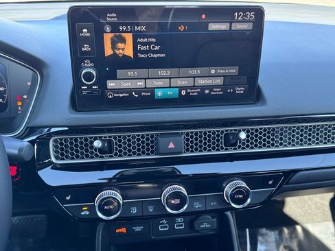 Used 2024 Honda Civic Touring image 32