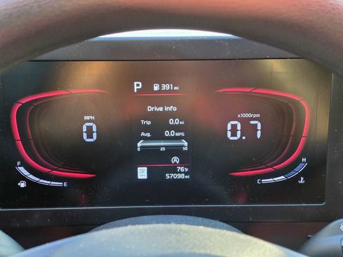 Used 2023 Kia Sportage LX AWD/4WD image 23