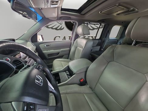 Used 2012 Honda Pilot Touring image 10