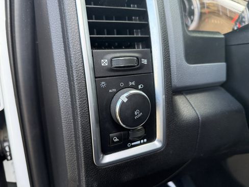 Used 2019 RAM 1500 Classic Warlock image 15