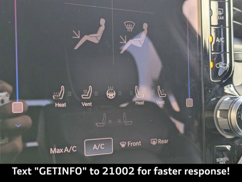 Used 2025 RAM 1500 Laramie image 24