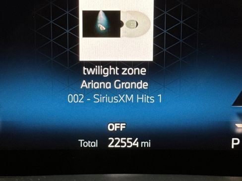 Certified 2024 BMW X7 xDrive40i w/ Executive Package image 36